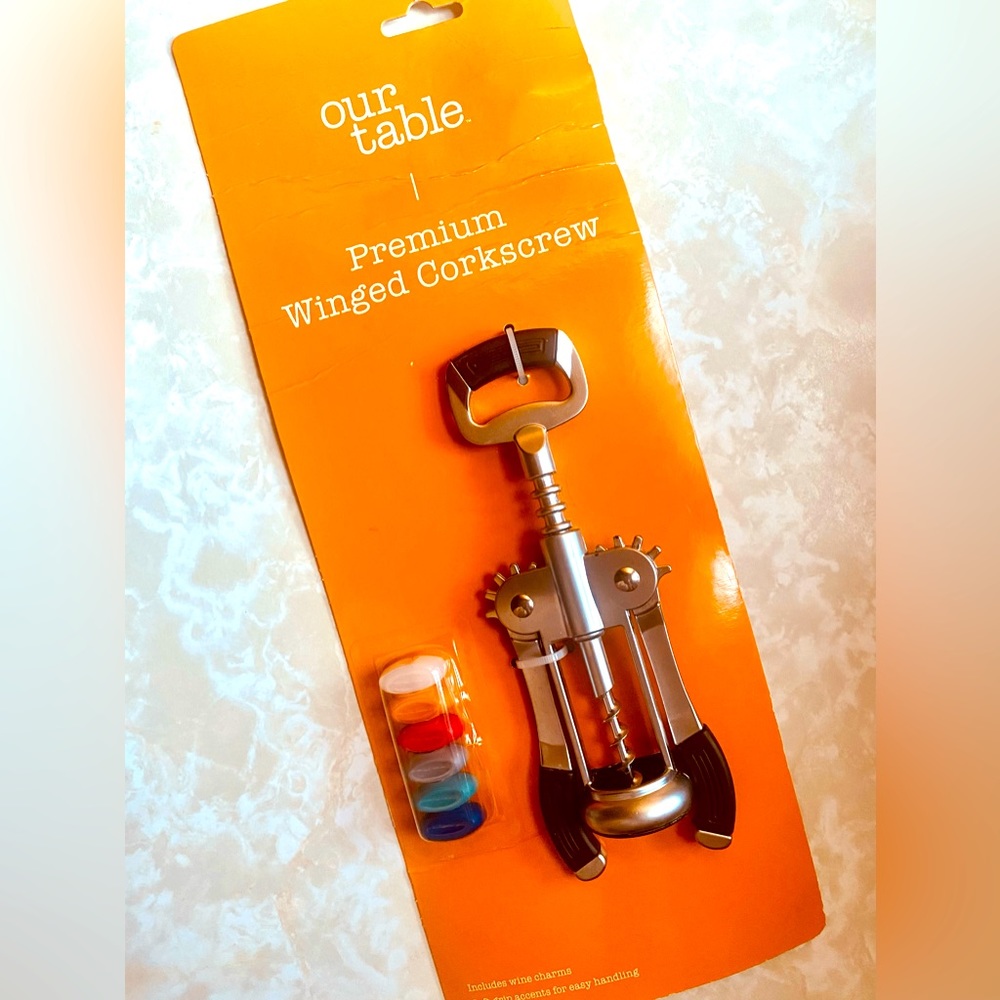 Premium Winged Corkscrew With Wine Charms NEW